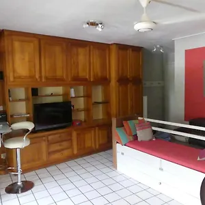 Apartment Un Pied-a-terre Au Centre De